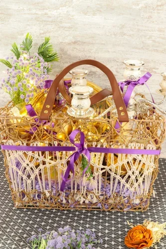 Raffia Festival Basket